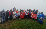 Doğa Severlerin Sis Dağı Yürüyüşü..