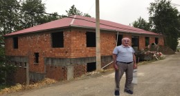 GEYİKLİ’DE ÇOK AMAÇLI BİNA’NIN YAPIMI DEVAM EDIYOR !