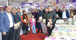 Üsküdar’da “8. Kitap Fuarı”nda imza günü