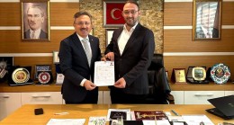 AHMET ÇABUK TUZLA’DA ADAYLIK BAŞVURUSUNU YAPTI
