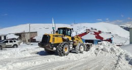 ALACA YAYLASI’NIN YOLU AÇILDI