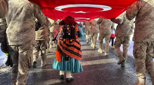 Sis Dağı’nda Tarihe Saygı: Sarıkamış Şehitleri İçin Omuz Omuza Yürüdüler