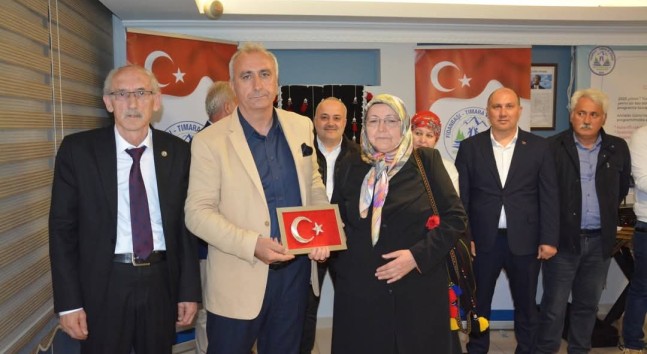 FİDANBAŞI TIMARA SİSDAĞI EĞİTİM DERNEĞİNDEN YİNE BİR İLK OLAN;  “ANNELER GÜNÜ ÖZEL PROGRAMI…”