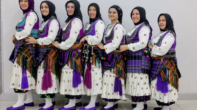 ŞALPAZARI’NIN YÖRESEL GİYİSİLERİ TESCİLLENDİ