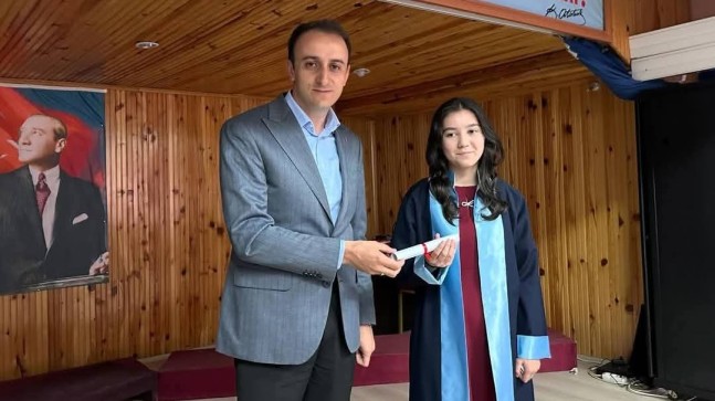 ŞALPAZARI’NDA MEZUNİYET TÖRENİ…🎓
