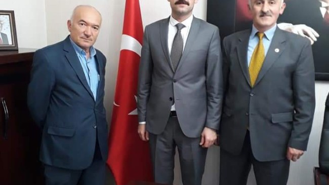 BAŞKAN ÖMER’DEN KAYMAKAM’A ZİYARET