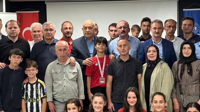 🇹🇷 Minik Şampiyon İçin Onur Programı..