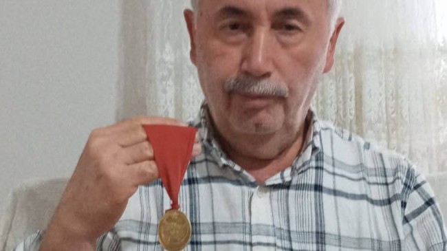Babasının İstiklal Madalyasına 60 Yıl Sonra Kavuştu…