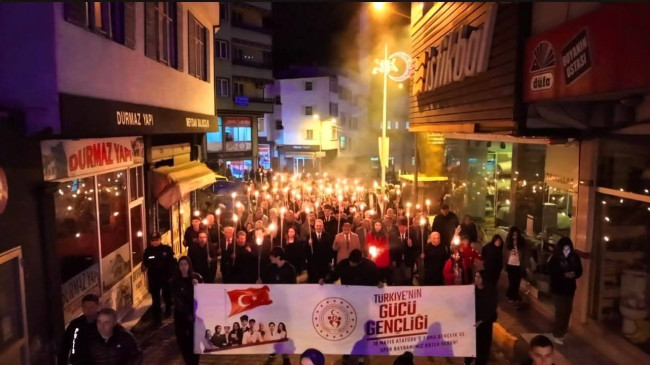 Şalpazarı’nda 19 Mayıs Coşkusu Meydanlara Sığmadı..