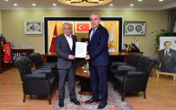 HAŞİM İSKENDER ADAYLIK BAŞVURUSUNU YAPTI