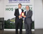 Dr.Enes Geyikli’nin Gururu oldu